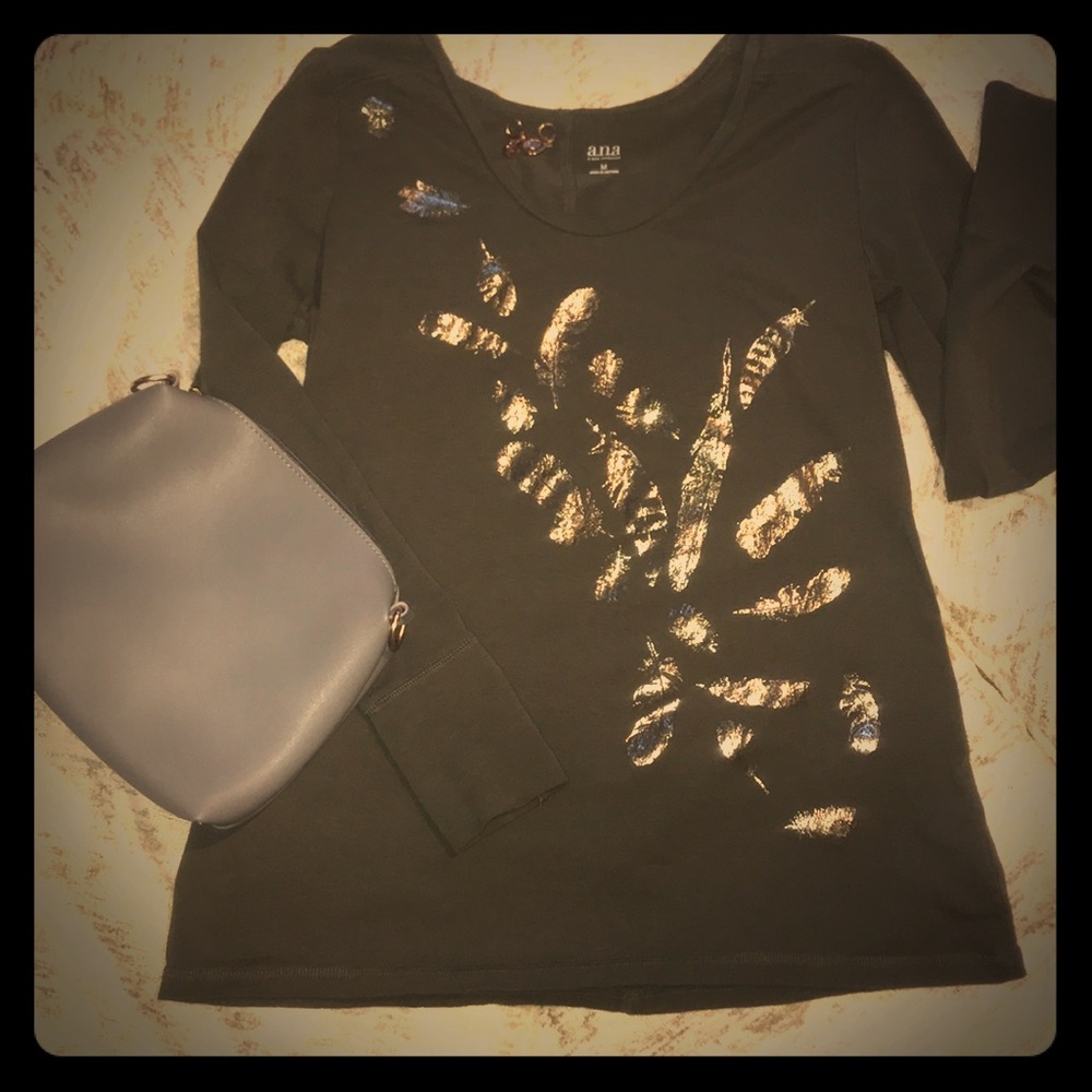 ‼️BOGO Olive green metallic leaf long sleeve tee